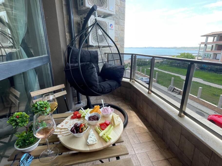 Brand New First Line Sea View 2 Bedroom Apartment Бургас Экстерьер фото