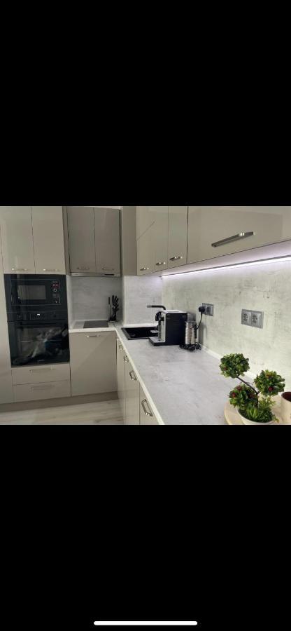Brand New First Line Sea View 2 Bedroom Apartment Бургас Экстерьер фото