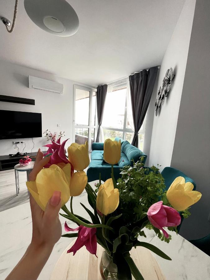 Brand New First Line Sea View 2 Bedroom Apartment Бургас Экстерьер фото