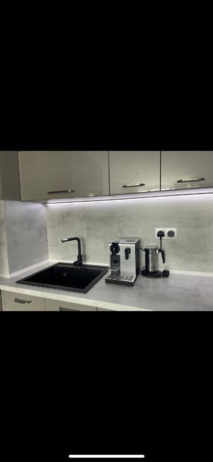 Brand New First Line Sea View 2 Bedroom Apartment Бургас Экстерьер фото
